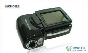 笨笨熊速度DV536 1200萬(wàn)旋轉(zhuǎn)屏攝像機(jī)全面評(píng)測(cè)與 聯(lián)保解析