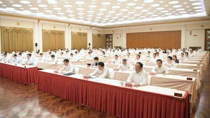 全力以赴，精益求精，確保第六屆進博會服務保障工作圓滿成功